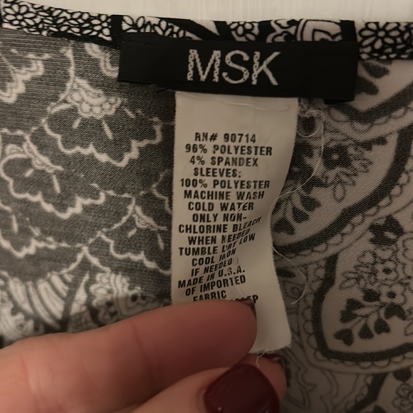 MSK Bell Sleeved Dress (Lg) - Picture 2 of 4